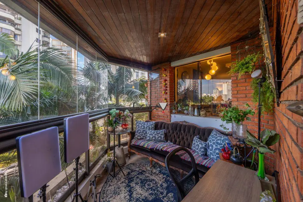 Foto 3 de Apartamento com 3 quartos à venda, 275m2 em Campo Belo, São Paulo - SP