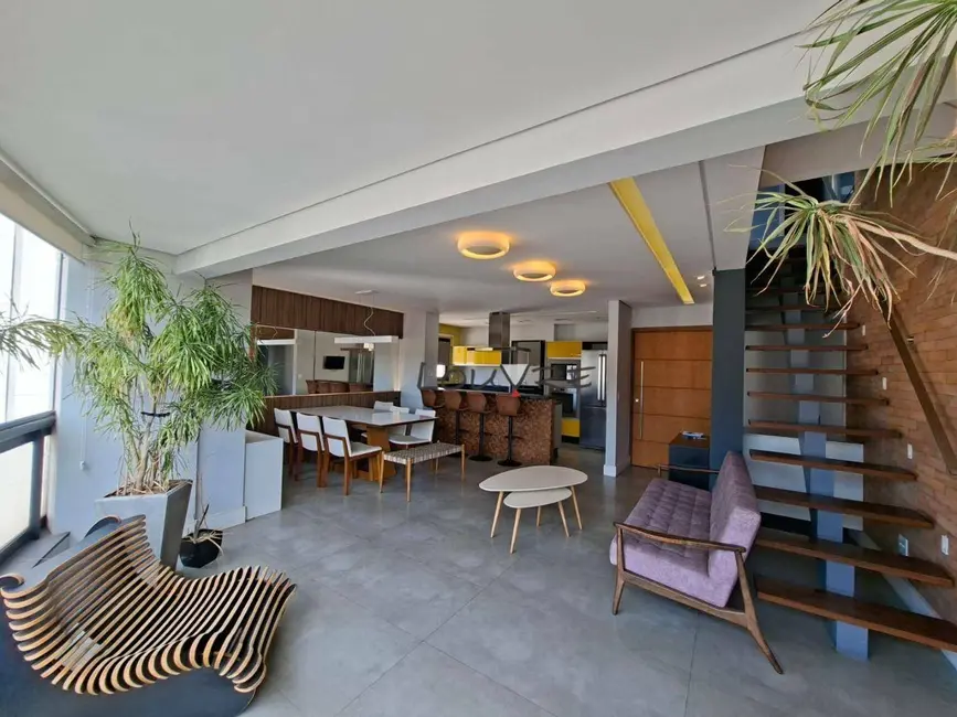 Cobertura com 3 quartos à venda, 210m2 em Vila Olímpia, São Paulo - SP - imagem 3 Foto 3 de Cobertura com 3 quartos à venda, 210m2 em Vila Olímpia, São Paulo - SP