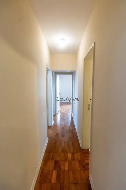 Apartamento com 3 quartos para alugar, 130m2 em Itaim Bibi, São Paulo - SP - imagem 9 Foto 9 de Apartamento com 3 quartos para alugar, 130m2 em Itaim Bibi, São Paulo - SP
