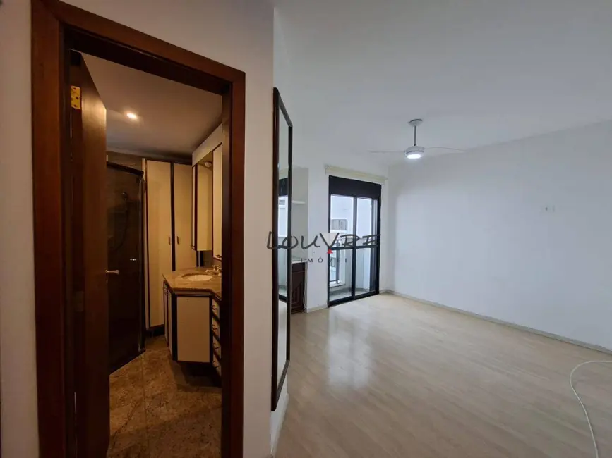 Apartamento com 3 quartos à venda, 149m2 em Moema, São Paulo - SP - imagem 9 Foto 9 de Apartamento com 3 quartos à venda, 149m2 em Moema, São Paulo - SP