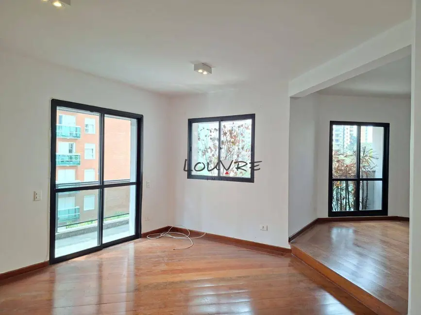 Apartamento com 3 quartos à venda, 149m2 em Moema, São Paulo - SP - imagem 2 Foto 2 de Apartamento com 3 quartos à venda, 149m2 em Moema, São Paulo - SP