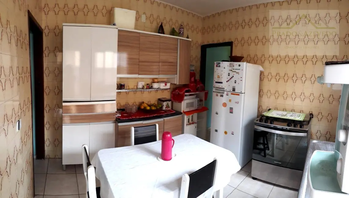 Casa com 4 quartos à venda, 120m2 em Jardim Salete, Taboao Da Serra - SP - imagem 6 Foto 6 de Casa com 4 quartos à venda, 120m2 em Jardim Salete, Taboao Da Serra - SP