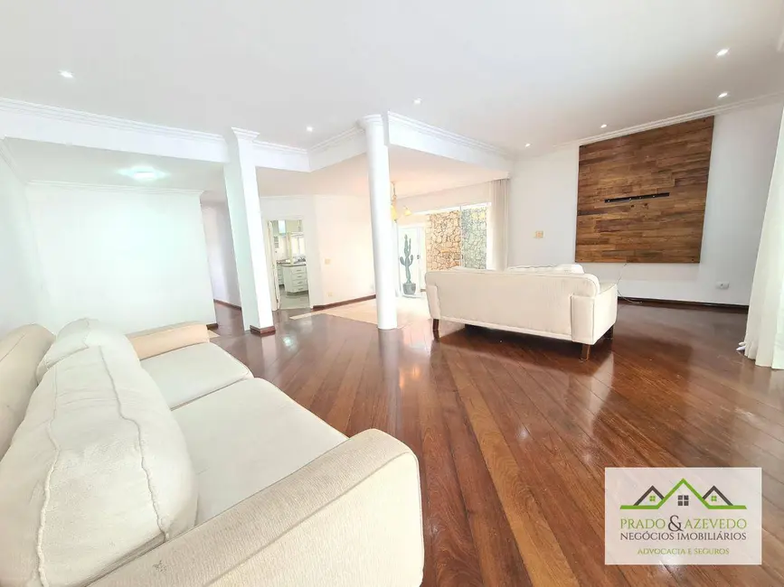 Casa com 3 quartos à venda, 350m2 em Jardim Leonor, São Paulo - SP - imagem 3 Foto 3 de Casa com 3 quartos à venda, 350m2 em Jardim Leonor, São Paulo - SP