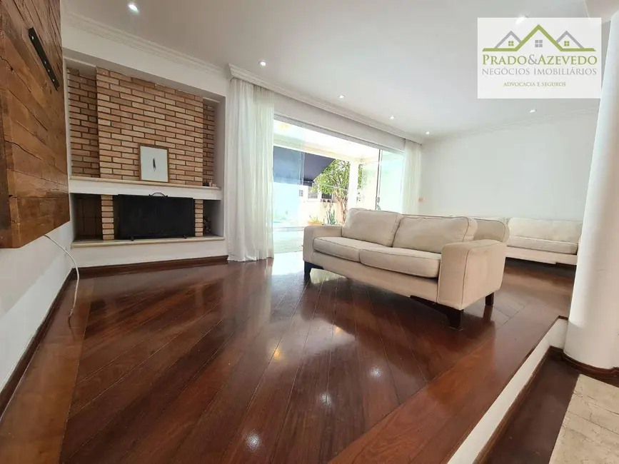 Casa com 3 quartos à venda, 350m2 em Jardim Leonor, São Paulo - SP - imagem 2 Foto 2 de Casa com 3 quartos à venda, 350m2 em Jardim Leonor, São Paulo - SP