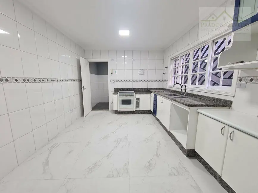 Foto 8 de Casa com 3 quartos para alugar, 135m2 em Jardim Vazani, São Paulo - SP