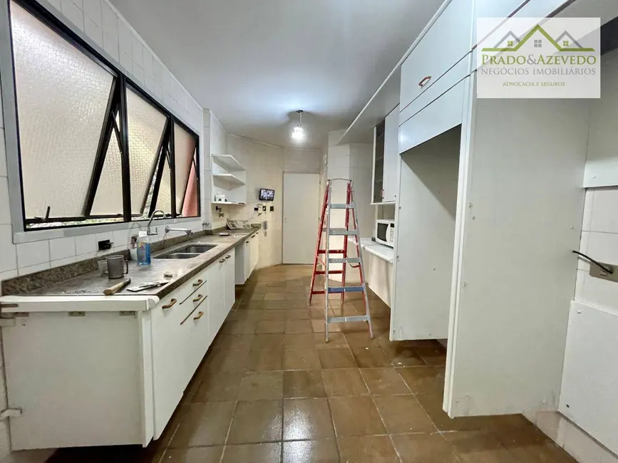 Foto 1 de Apartamento com 4 quartos à venda, 245m2 em Real Parque, São Paulo - SP