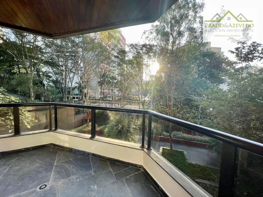 Foto 4 de Apartamento com 4 quartos à venda, 245m2 em Real Parque, São Paulo - SP