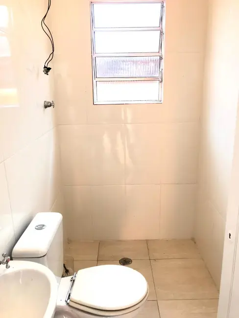 Foto 6 de Casa com 2 quartos para alugar, 200m2 em Vila Morse, São Paulo - SP