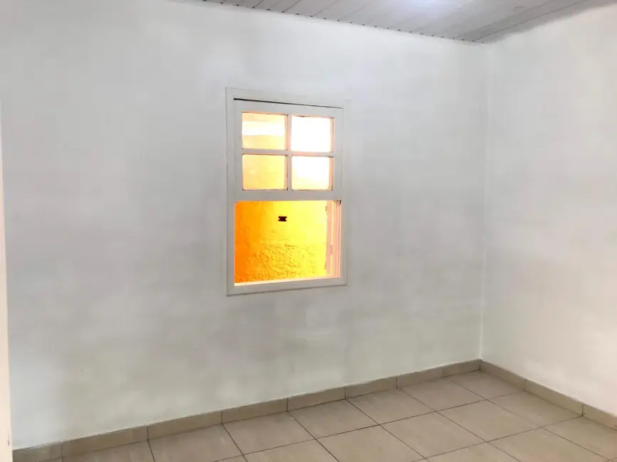 Foto 7 de Casa com 2 quartos para alugar, 200m2 em Vila Morse, São Paulo - SP