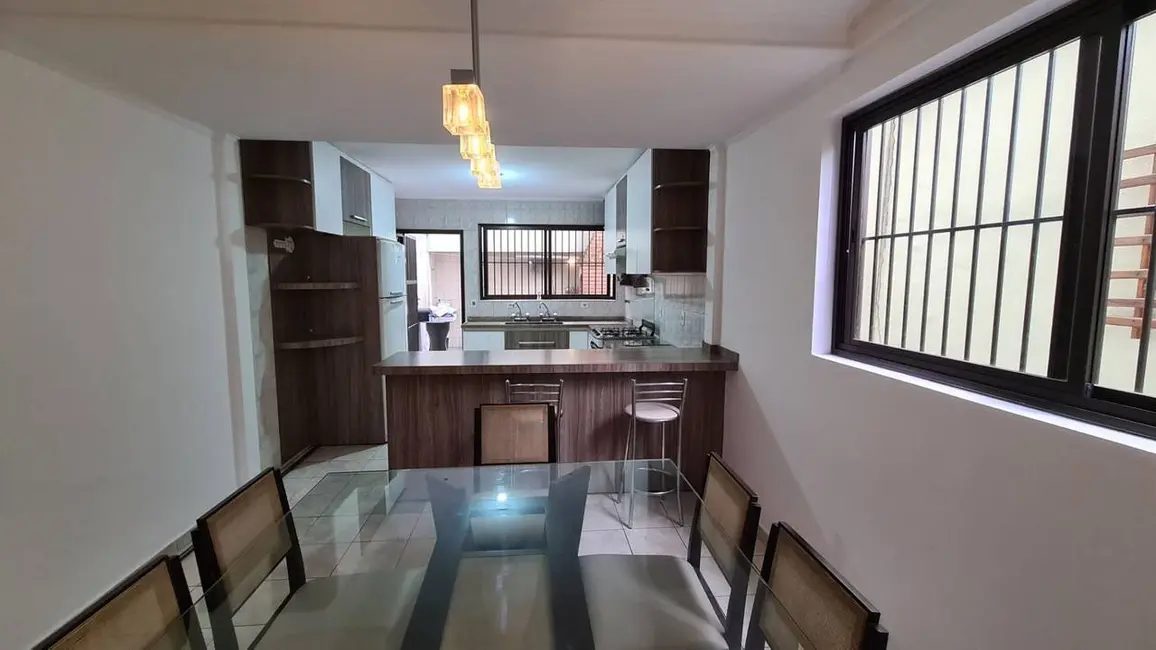 Foto 8 de Casa com 3 quartos à venda e para alugar, 145m2 em Jardim Colombo, São Paulo - SP