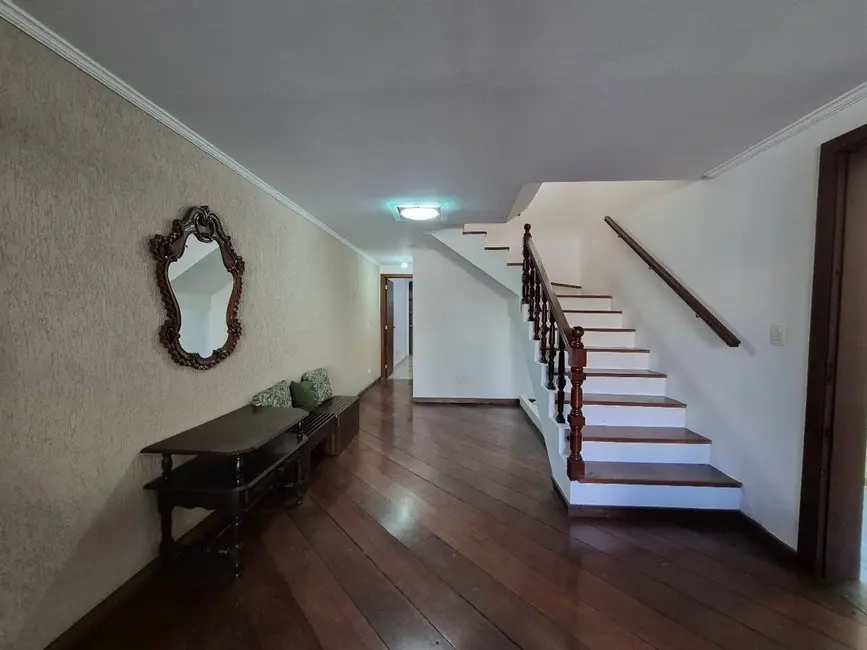 Foto 3 de Casa com 3 quartos à venda e para alugar, 145m2 em Jardim Colombo, São Paulo - SP
