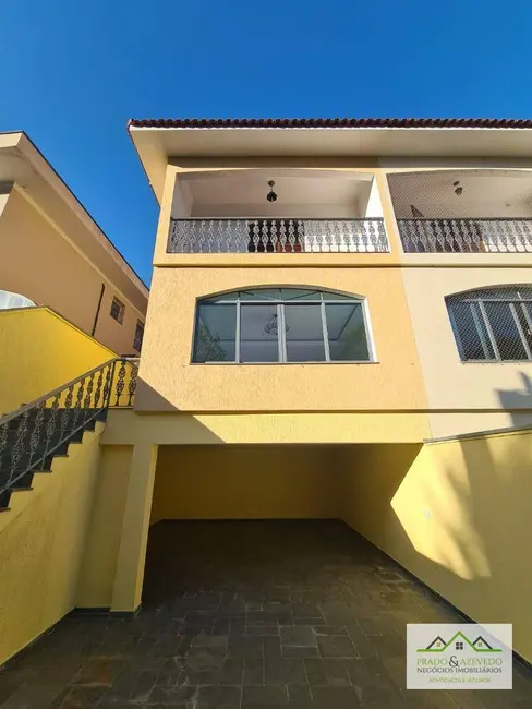 Foto 3 de Casa com 3 quartos para alugar, 350m2 em Jardim Colombo, São Paulo - SP