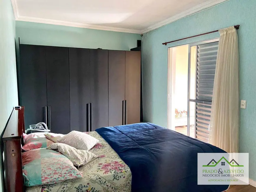 Foto 8 de Casa com 4 quartos à venda, 178m2 em Parque Pinheiros, Taboao Da Serra - SP