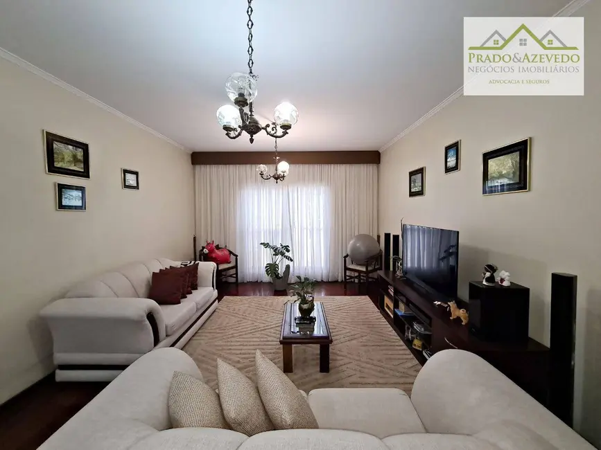 Foto 2 de Casa com 3 quartos à venda, 137m2 em Jardim Cláudia, São Paulo - SP