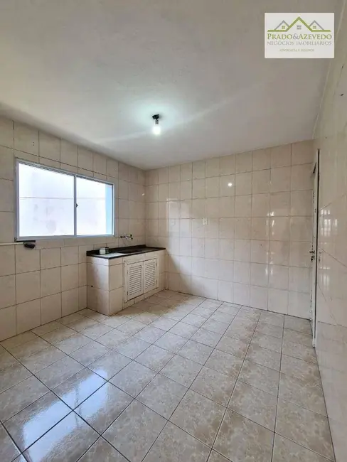 Foto 2 de Casa com 2 quartos para alugar, 100m2 em Vila Sônia, São Paulo - SP