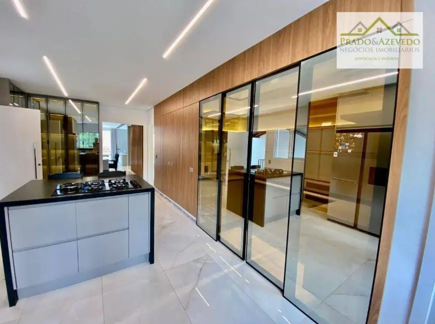 Casa com 4 quartos à venda, 370m2 em Vila Sônia, São Paulo - SP - imagem 9 Foto 9 de Casa com 4 quartos à venda, 370m2 em Vila Sônia, São Paulo - SP