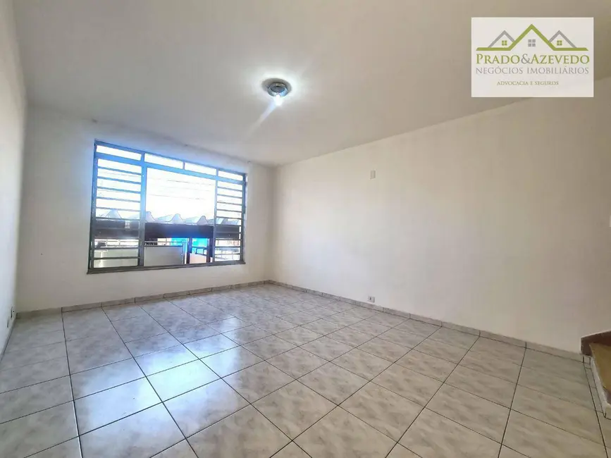 Casa com 3 quartos para alugar, 149m2 em Vila Sônia, São Paulo - SP - imagem 2 Foto 2 de Casa com 3 quartos para alugar, 149m2 em Vila Sônia, São Paulo - SP