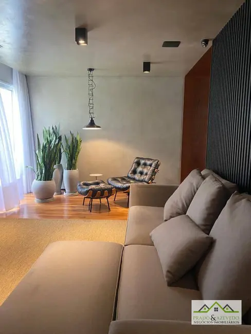 Foto 3 de Casa com 4 quartos à venda, 300m2 em Jardim Colombo, São Paulo - SP