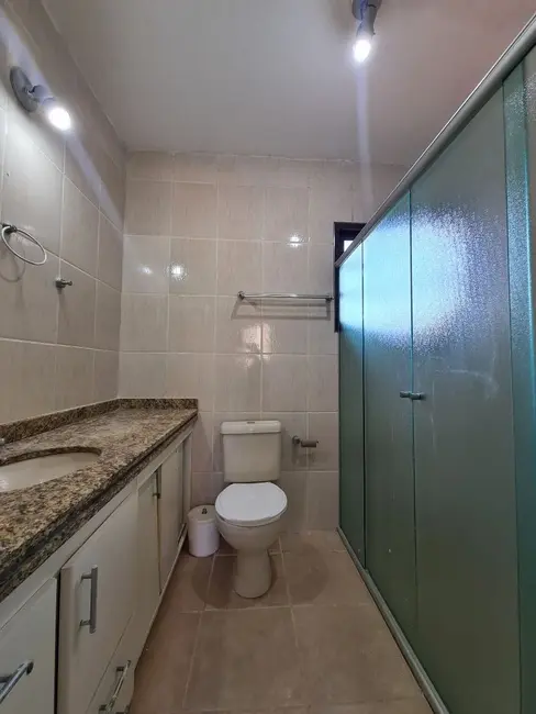 Foto 8 de Casa de Condomínio com 4 quartos à venda e para alugar, 302m2 em Jardim Ana Estela, Carapicuiba - SP