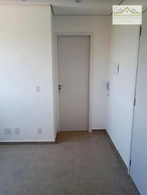 Foto 4 de Apartamento com 1 quarto para alugar, 28m2 em Jardim Trussardi, São Paulo - SP