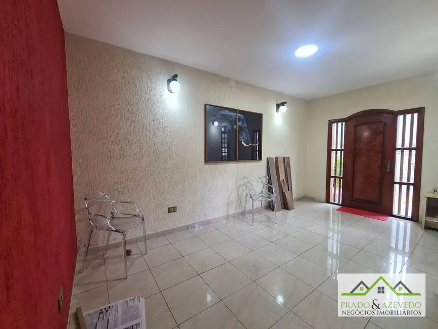 Casa com 3 quartos para alugar, 250m2 em Jardim Colombo, São Paulo - SP - imagem 8 Foto 8 de Casa com 3 quartos para alugar, 250m2 em Jardim Colombo, São Paulo - SP