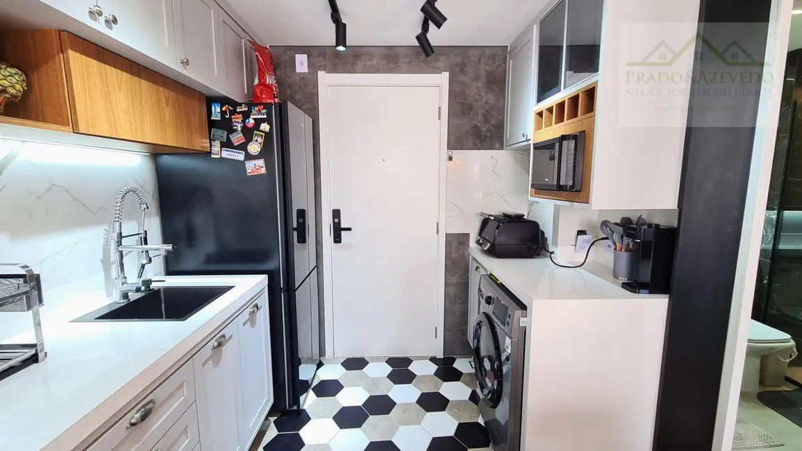 Foto 3 de Apartamento com 2 quartos para alugar, 32m2 em Jardim Celeste, São Paulo - SP