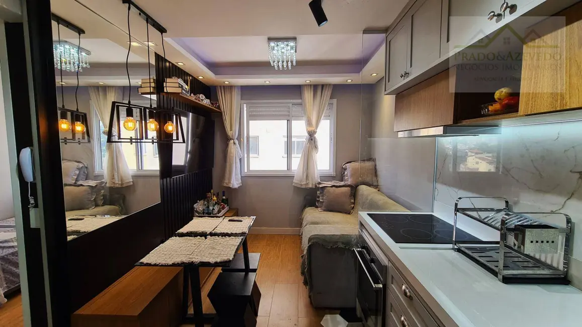 Foto 1 de Apartamento com 2 quartos para alugar, 32m2 em Jardim Celeste, São Paulo - SP