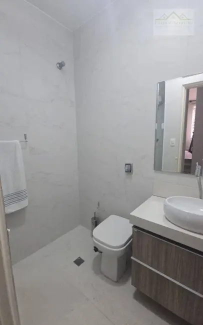 Foto 9 de Casa com 4 quartos à venda, 285m2 em Jardim Londrina, São Paulo - SP