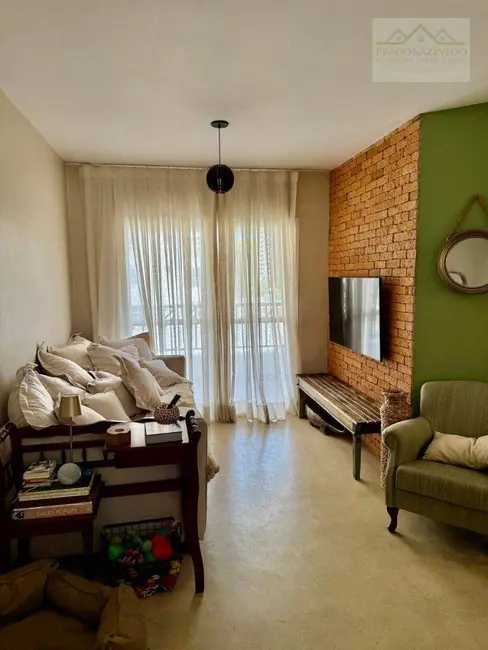Foto 2 de Apartamento com 2 quartos para alugar, 62m2 em Caxingui, São Paulo - SP