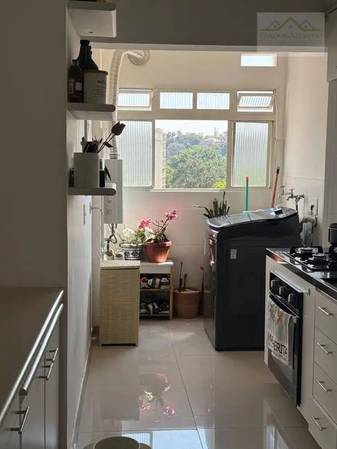 Foto 9 de Apartamento com 2 quartos para alugar, 62m2 em Caxingui, São Paulo - SP