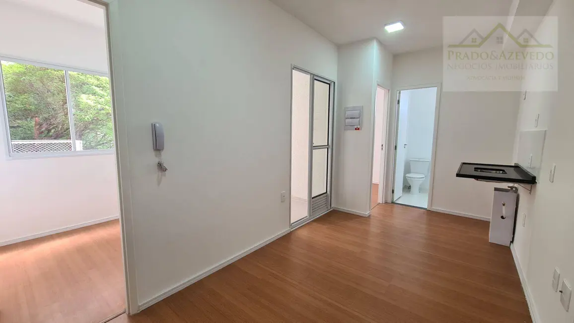 Foto 3 de Apartamento com 2 quartos para alugar, 33m2 em Vila Sônia, São Paulo - SP