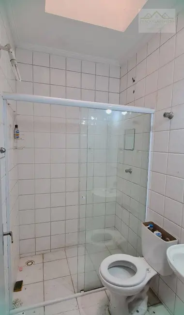 Foto 9 de Casa com 2 quartos para alugar, 120m2 em Jardim Caner, Taboao Da Serra - SP