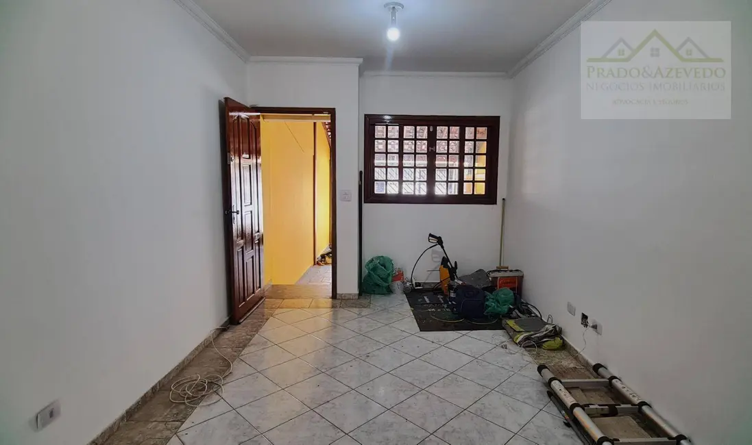 Foto 3 de Casa com 2 quartos para alugar, 120m2 em Jardim Caner, Taboao Da Serra - SP