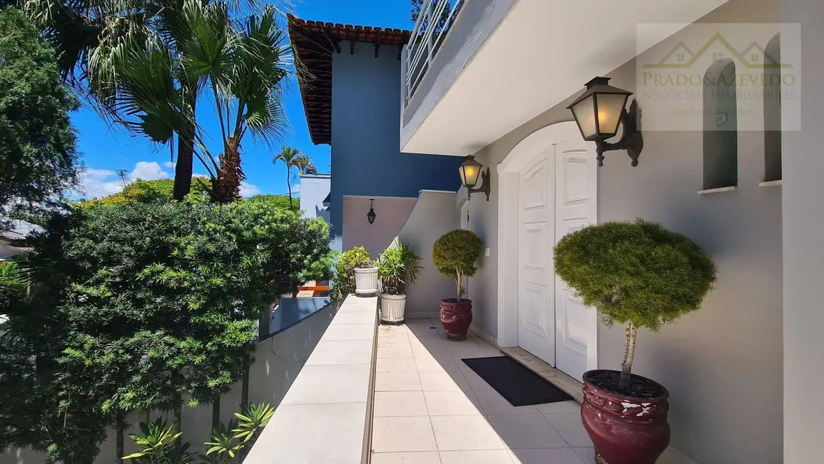 Foto 3 de Casa com 4 quartos à venda, 350m2 em Jardim Leonor, São Paulo - SP