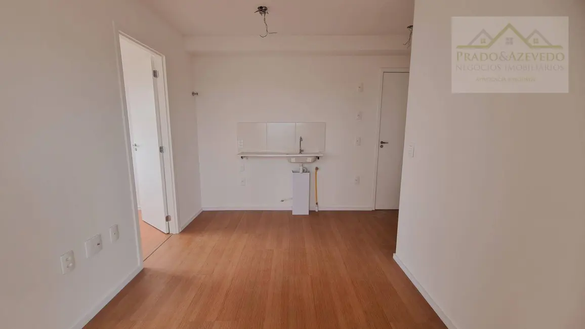 Foto 3 de Apartamento com 2 quartos para alugar, 35m2 em Vila Sônia, São Paulo - SP