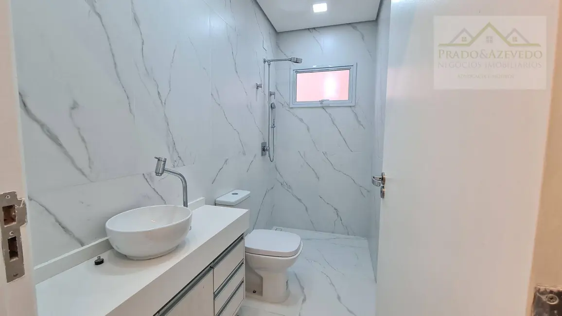 Foto 8 de Casa com 3 quartos para alugar, 259m2 em Jardim Namba, São Paulo - SP