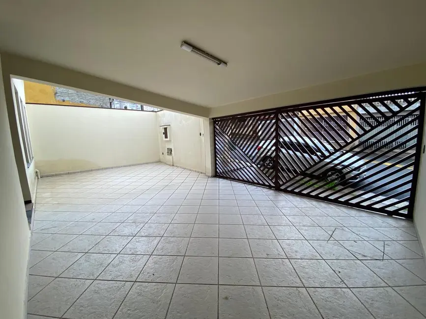 Foto 4 de Casa com 3 quartos à venda e para alugar, 200m2 em Jardim Monte Kemel, São Paulo - SP