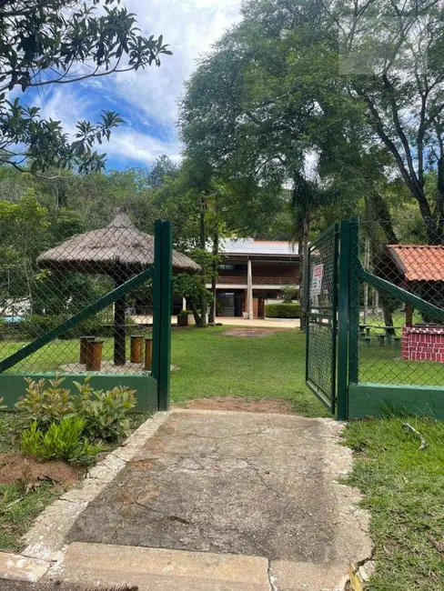 Foto 1 de Casa de Condomínio com 3 quartos à venda, 8235m2 em Jardim Itatiaia, Embu Das Artes - SP