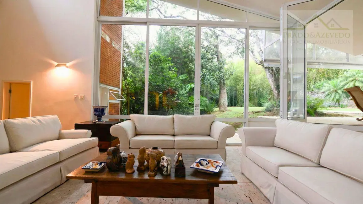 Casa de Condomínio com 3 quartos à venda, 8235m2 em Jardim Itatiaia, Embu Das Artes - SP - imagem 6 Foto 6 de Casa de Condomínio com 3 quartos à venda, 8235m2 em Jardim Itatiaia, Embu Das Artes - SP