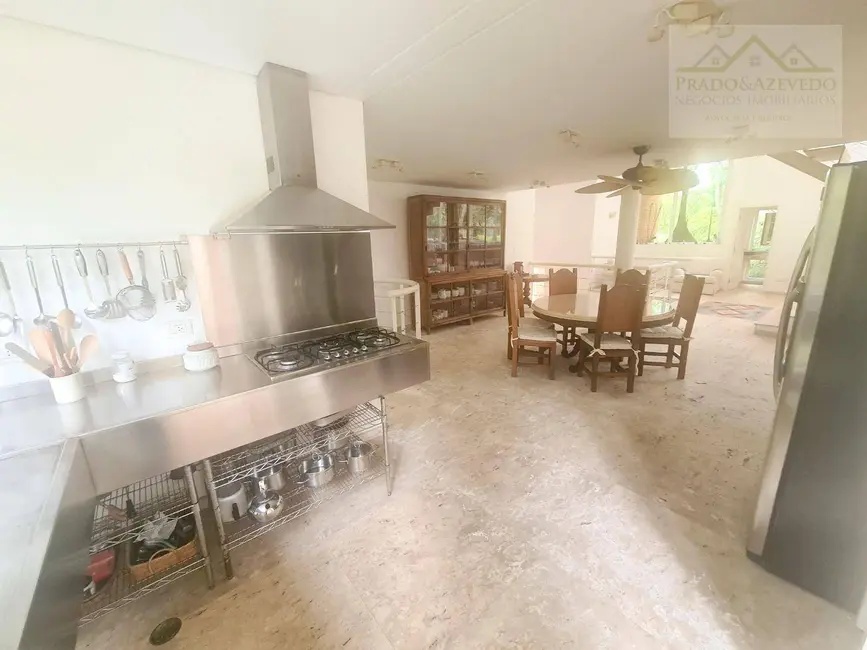 Casa de Condomínio com 3 quartos à venda, 8235m2 em Jardim Itatiaia, Embu Das Artes - SP - imagem 8 Foto 8 de Casa de Condomínio com 3 quartos à venda, 8235m2 em Jardim Itatiaia, Embu Das Artes - SP