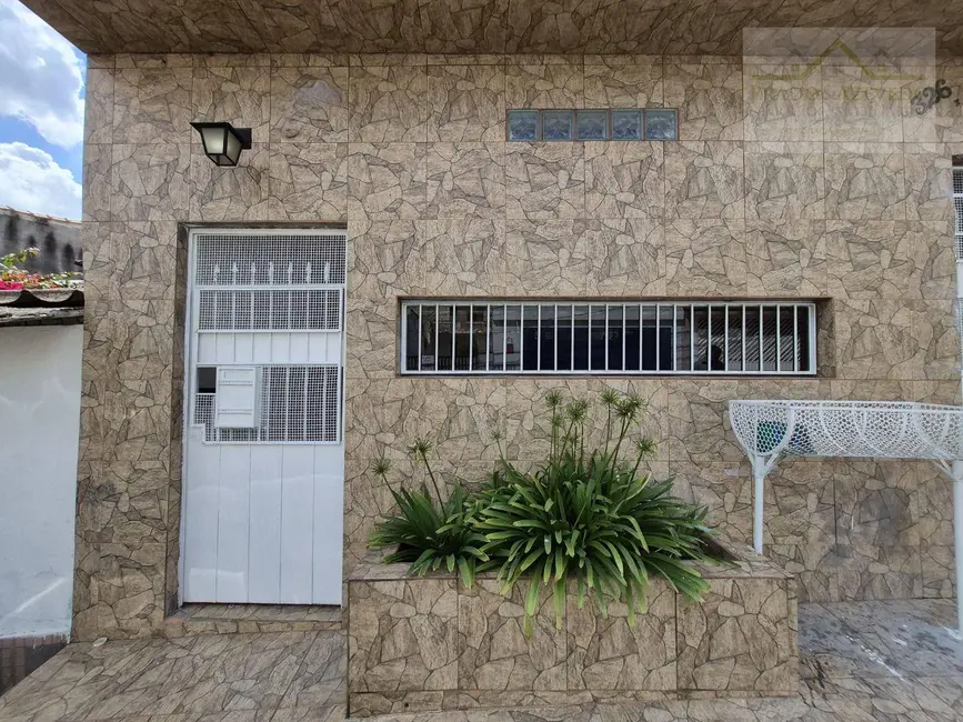 Foto 2 de Casa com 3 quartos para alugar, 100m2 em Vila Sônia, São Paulo - SP