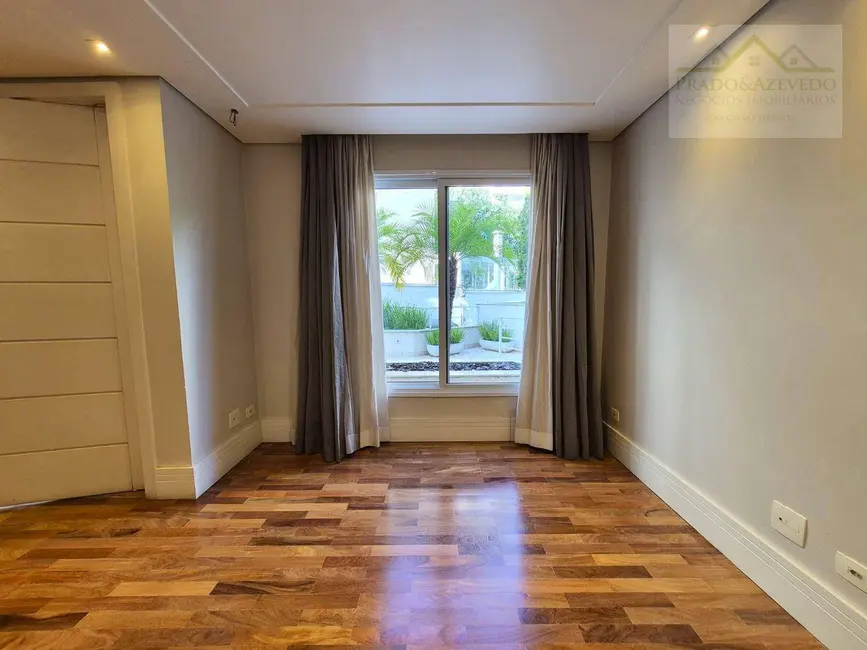 Foto 4 de Casa de Condomínio com 4 quartos à venda, 205m2 em Vila Sônia, São Paulo - SP