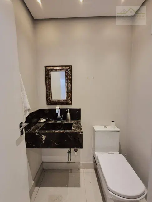 Foto 5 de Casa de Condomínio com 4 quartos à venda, 205m2 em Vila Sônia, São Paulo - SP