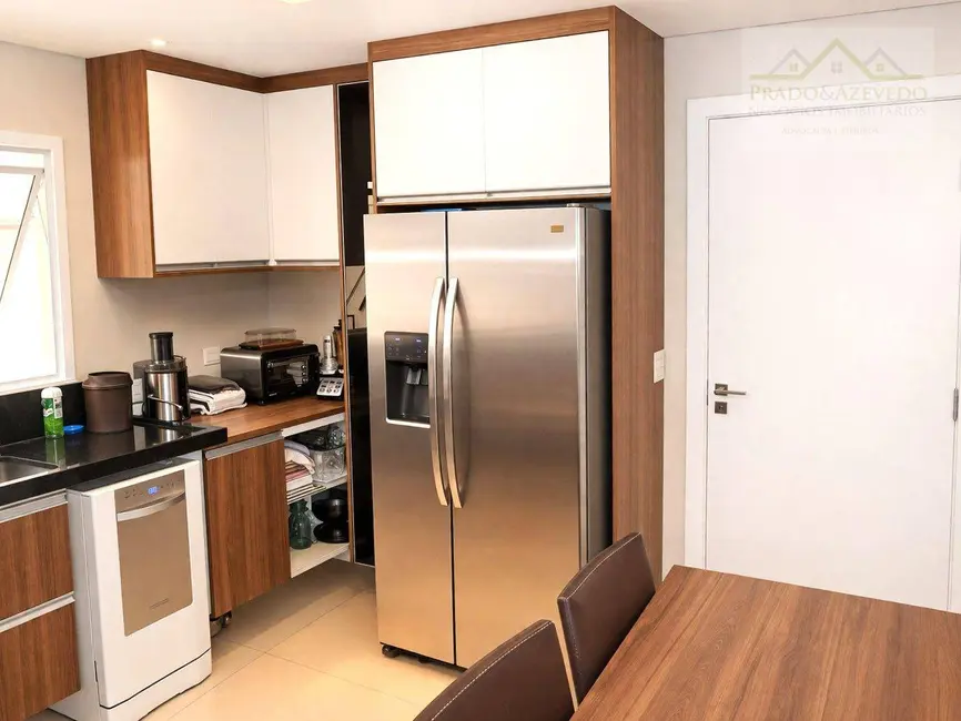 Foto 8 de Casa de Condomínio com 4 quartos à venda, 205m2 em Vila Sônia, São Paulo - SP