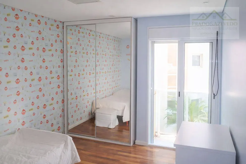 Foto 8 de Casa de Condomínio com 4 quartos à venda, 205m2 em Vila Sônia, São Paulo - SP