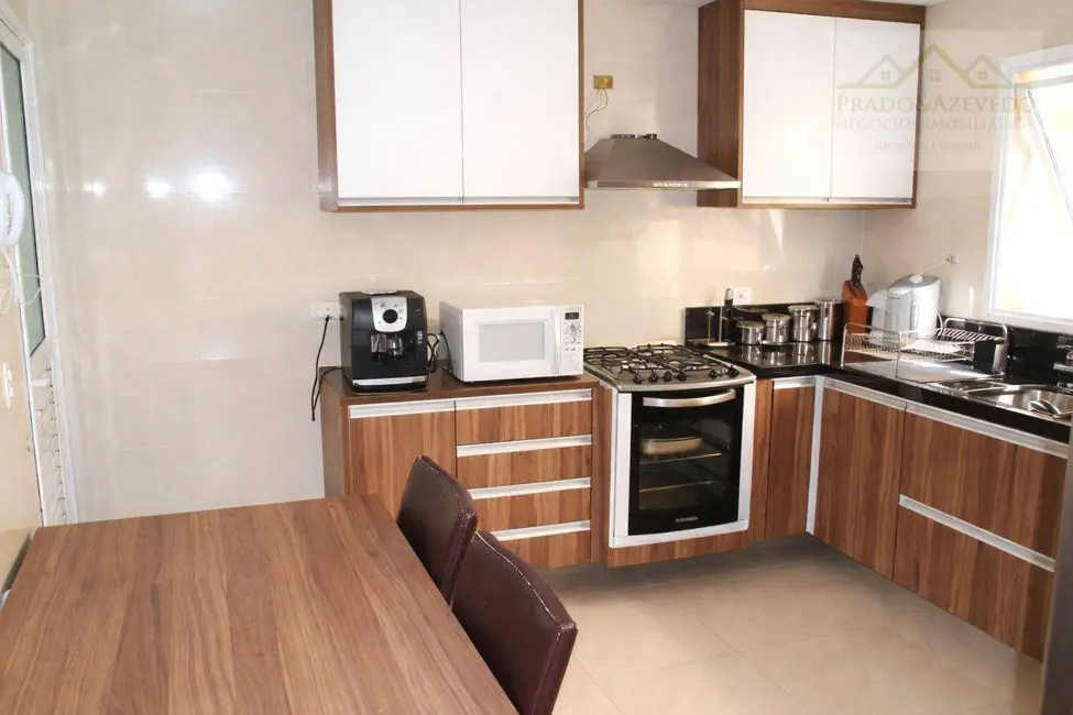 Foto 7 de Casa de Condomínio com 4 quartos à venda, 205m2 em Vila Sônia, São Paulo - SP