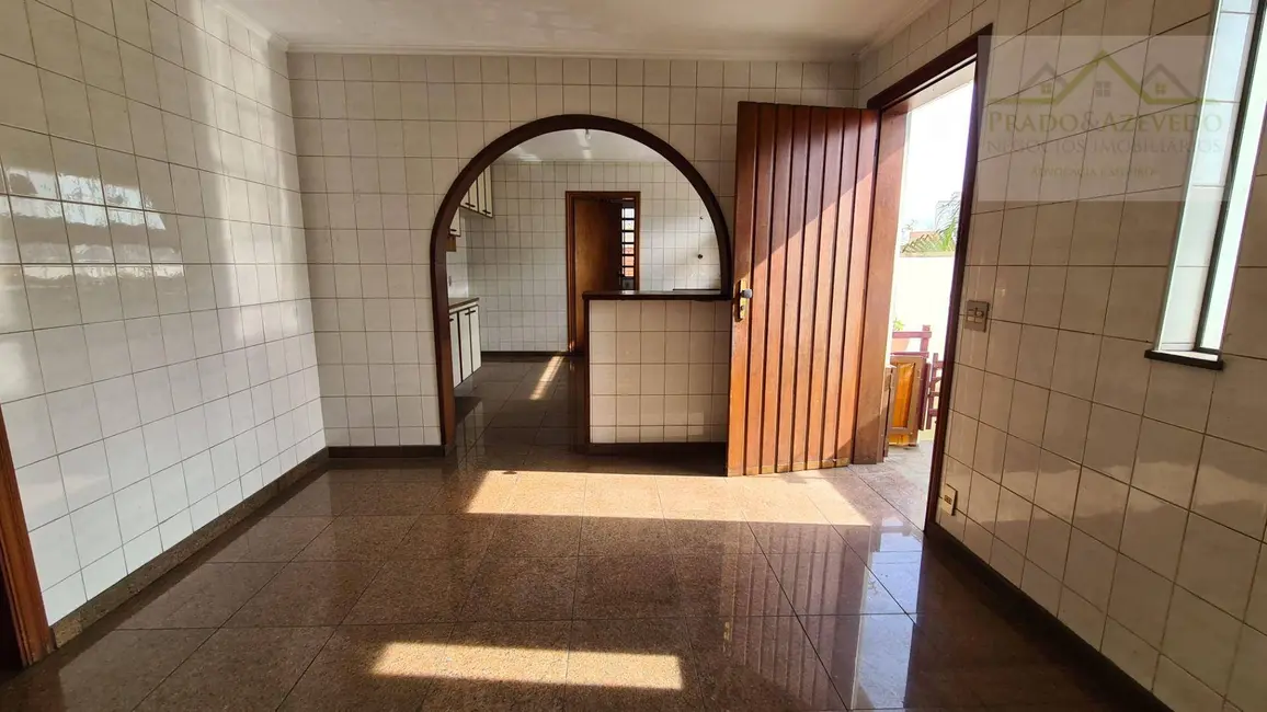 Foto 3 de Casa com 4 quartos à venda, 900m2 em Vila Sônia, São Paulo - SP