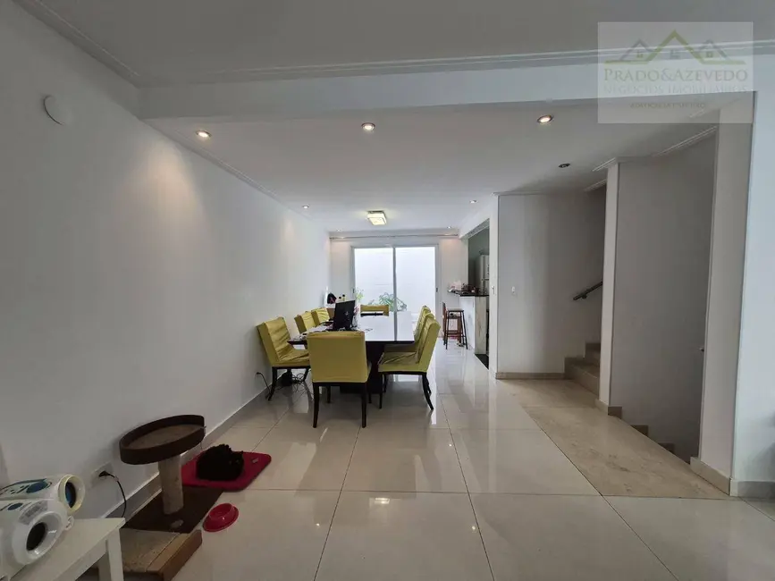 Casa de Condomínio com 4 quartos à venda e para alugar, 205m2 em Vila Sônia, São Paulo - SP - imagem 3 Foto 3 de Casa de Condomínio com 4 quartos à venda e para alugar, 205m2 em Vila Sônia, São Paulo - SP