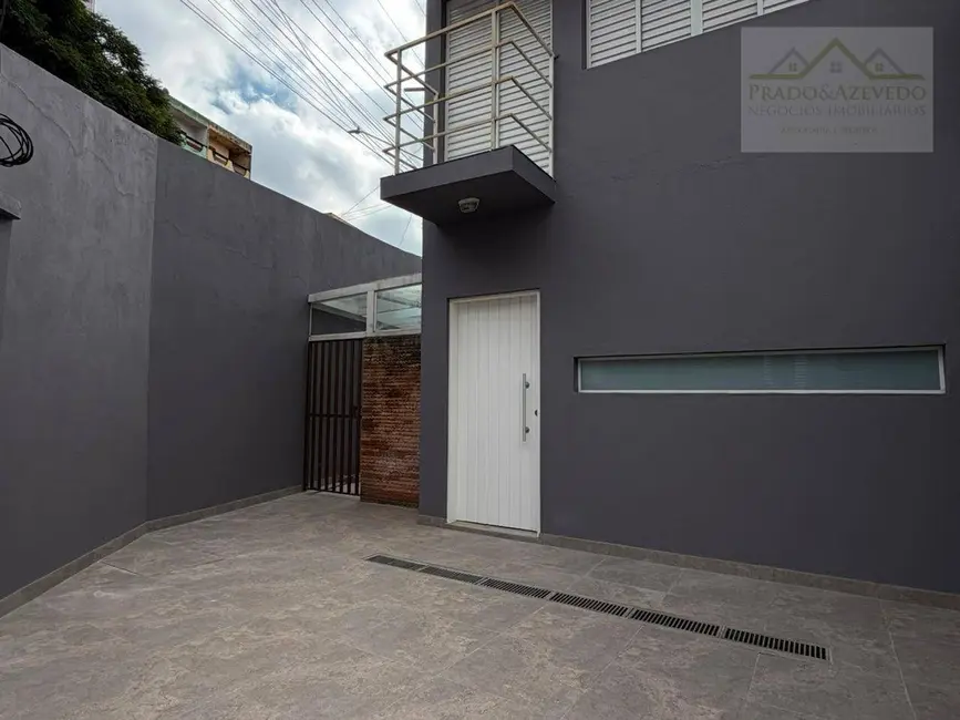 Casa com 2 quartos à venda, 114m2 em Vila Morse, São Paulo - SP - imagem 1 Foto 1 de Casa com 2 quartos à venda, 114m2 em Vila Morse, São Paulo - SP