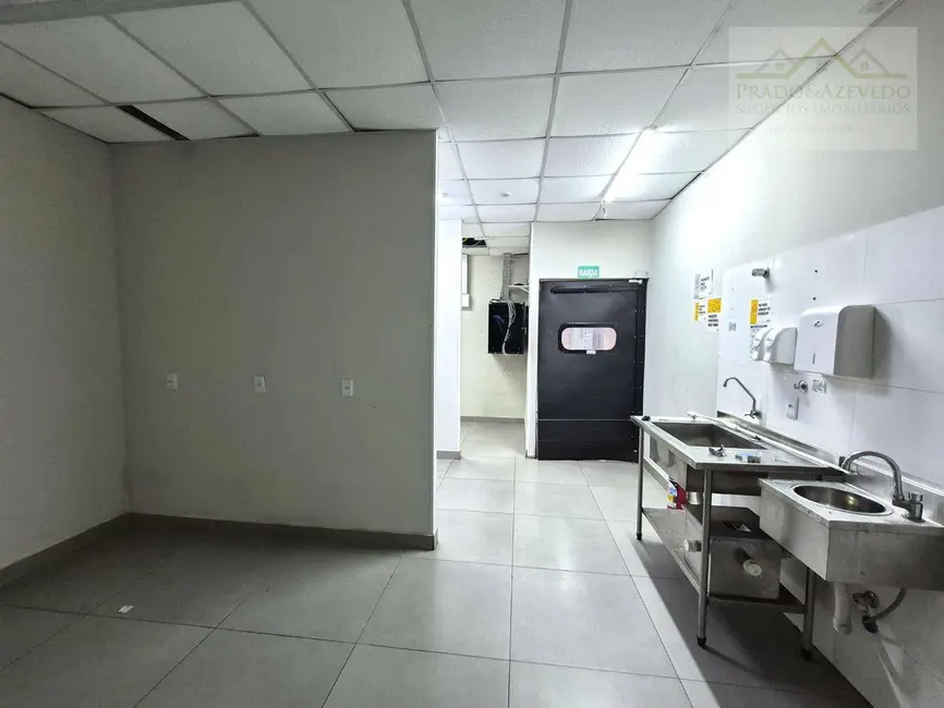 Foto 7 de Sala Comercial para alugar, 182m2 em Vila Morse, São Paulo - SP
